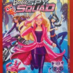 B304芭比之间谍小队 芭比与好友变身特工，大显身手打倒犯罪主脑