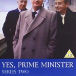 K615-616是，首相（第一季+第二季全集）2碟装 高清版，不支持PS3/PS4