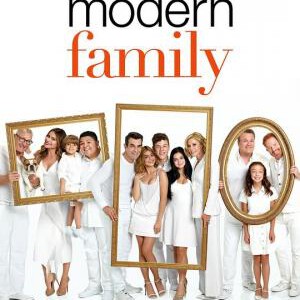 K1095-1096摩登家庭 第八季 Modern Family S08  2碟装